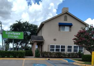 Extra Space Storage - 3768 - Houston - Long Point Rd