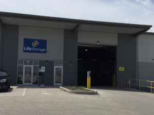 Extra Space Storage - 3863 - Franklin - 27th St