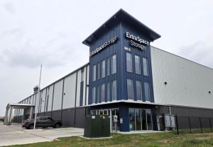 Extra Space Storage - 3922 - McAllen - Trenton Rd