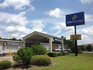 Photo of Life Storage - 4073 - Hattiesburg - Classic Dr
