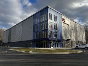 Extra Space Storage - 6065 - Newark - Chapman Rd