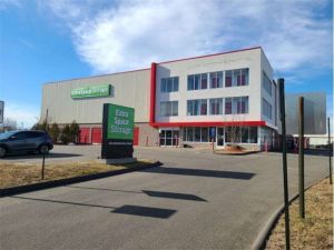 Photo of Extra Space Storage - 7570 - North Haven - Washington Ave