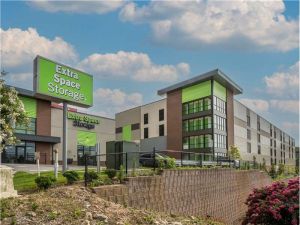 Photo of Extra Space Storage - 7587 - Atlanta - 1484 Northside Dr NW