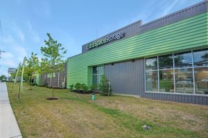 Extra Space Storage - 7887 - Parkville - Old Harford Rd