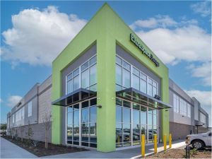 Extra Space Storage - 7971 - Huntington Park - Nadeau St