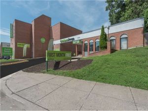 Photo of Extra Space Storage - 0119 - Rockville - 12030 Parklawn Dr