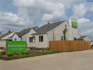 Photo of Extra Space Storage - 0190 - Lincoln Park - London St
