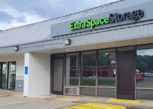 Extra Space Storage - 0371 - Memphis - 5675 Summer Ave