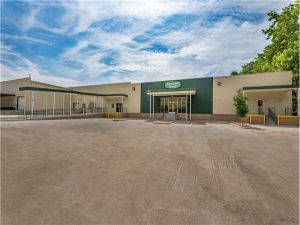 Extra Space Storage - 8506 - Charlotte - Eastway Drive