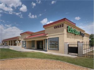 Extra Space Storage - 8526 - Hesperia - 13522 Main Street - 13522 Main Street