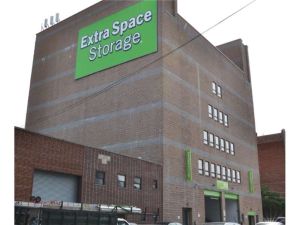 Photo of Extra Space Storage - 8880 - Queens - Crescent Street