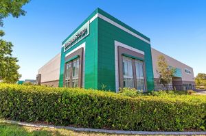 Photo of Extra Space Storage - 7053 - Irvine - 9280 Research Dr - Annex