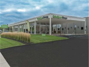 Extra Space Storage - 7130 - Lansing - Martin Luther King Jr Blvd