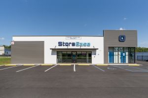 Photo of StoreEase Madison - Wall Triana