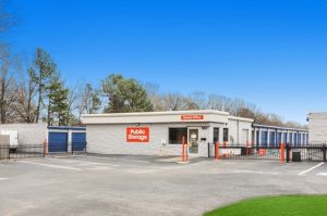Public Storage - Collierville - 651 S Rowlett St - 651 S Rowlett St