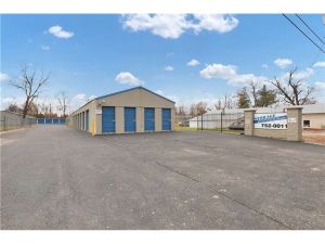 Extra Space Storage - 2135 - Scottsburg - Main St - 550 South Main Street