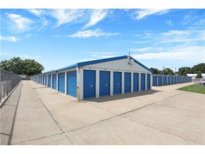 Photo of Extra Space Storage - 2167 - Washington - Walnut St