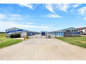 Extra Space Storage - 2174 - Effingham - 1000th St - 16689 County Road 1000 East