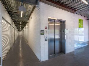 Extra Space Storage - 8899 - Phoenix - Desert Foothills Pkwy