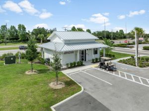 9151 StorQuest - Parrish / US301