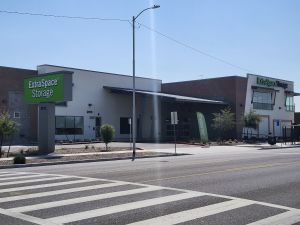 Extra Space Storage - 6344 - Phoenix - N 16th St