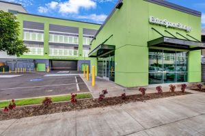 Extra Space Storage - 7931 - Honolulu - Queen St - 868 Queen Street