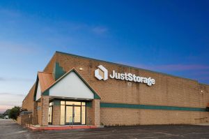 Photo of JustStorage - Olathe