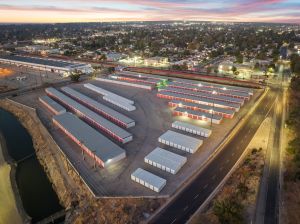 US Storage Centers - Bakersfield - 30th