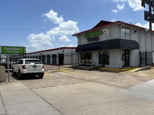 Extra Space Storage - 6409 - Houston - Westward St