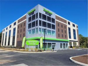 Extra Space Storage - 7611 - Media - N Providence Rd