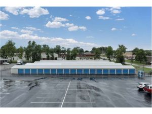 Photo of Extra Space Storage - 2110 - Washington - 21st St