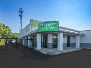 Photo of Extra Space Storage - 0252 - Memphis - Riverdale Bend