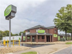 Extra Space Storage - 0980 - Ft. Washington - Livingston Rd