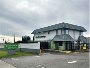 Photo of Extra Space Storage - 7380 - Upland - Campus Ave