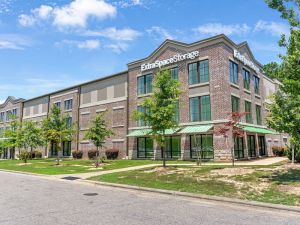 Extra Space Storage - 1962 - Cary - 601 Maynard Crossing Ct