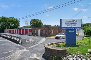 Storage Rentals of America - Columbia - Commerce Pl