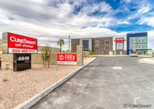 CubeSmart Self Storage AZ Glendale W Grand Ave - 6848 West Grand Avenue