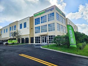 Extra Space Storage - 6290 - Plantation - NW 66th Ave