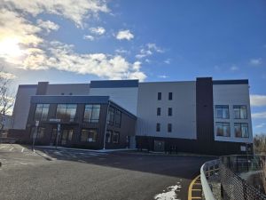 Extra Space Storage - 6703 - Harriman - Commerce Dr S