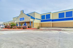 Photo of Snapbox Self Storage - Little Rock - 8015 Geyer Springs Road