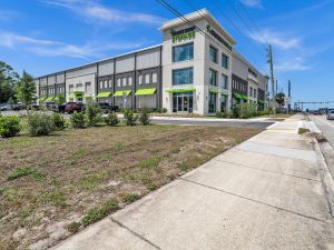 Space Shop Self Storage - Lakeland 98 - 5844 US Highway 98 North