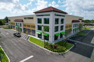 Space Shop Self Storage - Lauderdale Lakes - 4370 North State Road 7