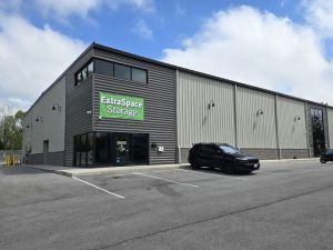 Extra Space Storage - 2098 - Fort Wayne - W Main St