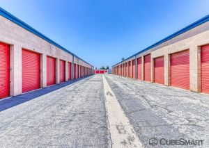 CubeSmart Self Storage - CA Visalia South Lovers Lane