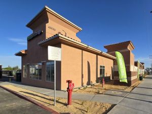 Extra Space Storage - 6175 - Lancaster - 20th St W