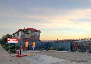 CubeSmart Self Storage CA Pomona Hershey St