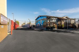 Photo of 9157 - StorQuest - West Sac / Evergreen