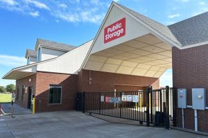 Photo of Public Storage - Edmond - 17720 Griffin Dr