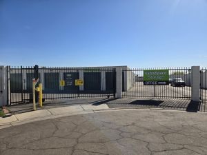 Extra Space Storage - 6803 - Peoria - N 98th Ave
