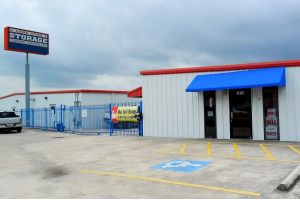 Lone Star Storage